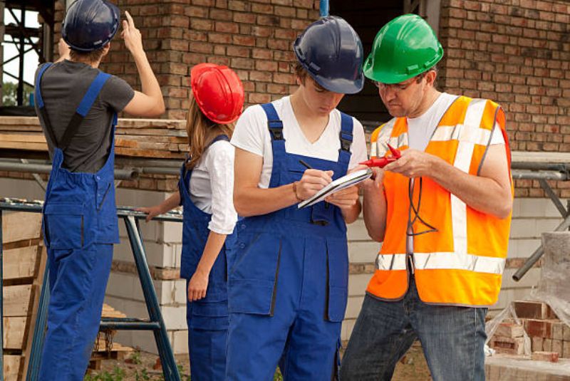 Improve Your Construction Visibility With Social Media Consulting